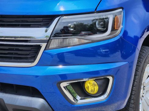 Used 2018 Chevrolet Colorado LT w/ LT Convenience Package AWD/4WD image 8