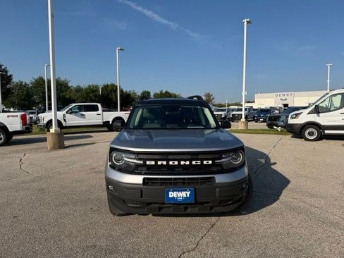 Used 2022 Ford Bronco Sport Outer Banks w/ Tech Package AWD/4WD image 3