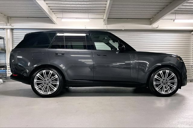 Certified 2023 Land Rover Range Rover SE AWD/4WD image 13