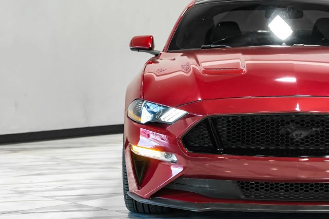 Used 2020 Ford Mustang GT Premium w/ Equipment Group 401A RWD image 31