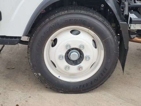 New 2025 Chevrolet Low Cab Forward 5500XG image 16