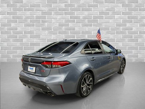 Used 2020 Toyota Corolla XSE image 9