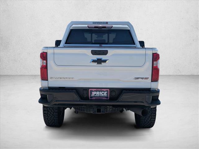 Used 2024 Chevrolet Silverado 2500 ZR2 w/ Technology Package AWD/4WD image 6