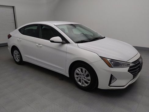 Used 2019 Hyundai Elantra SE w/ Cargo Package image 11