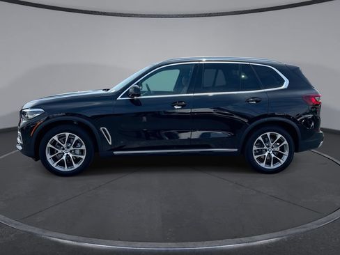 Used 2023 BMW X5 xDrive40i w/ Parking Assistance Package AWD/4WD image 15