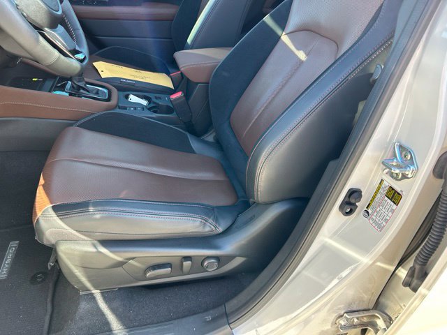 Used 2025 Subaru Forester Touring AWD/4WD image 17