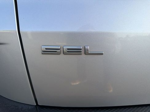 Used 2020 Ford Escape SEL image 11