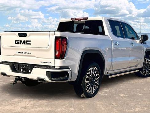 Used 2023 GMC Sierra 1500 Denali Ultimate image 6