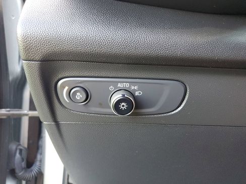 Used 2023 Buick Envision Essence w/ Sport Touring Package AWD/4WD image 30