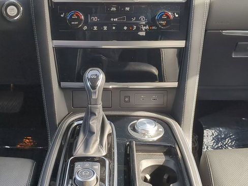Used 2024 INFINITI QX80 Premium Select w/ Cargo Package image 18