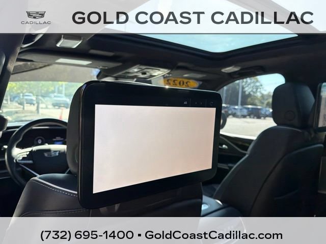 Used 2022 Cadillac Escalade ESV Sport Platinum AWD/4WD image 19