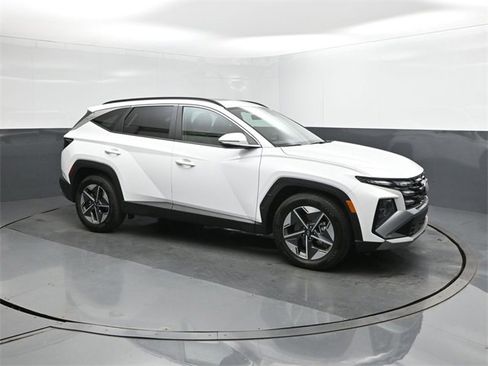 Used 2025 Hyundai Tucson SEL image 17