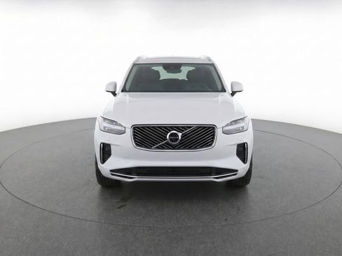 Certified 2026 Volvo XC90 B6 Core AWD/4WD image 5