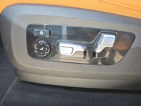 Used 2019 BMW X5 xDrive40i w/ M Sport Package image 15