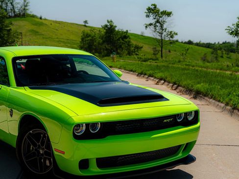 Used 2023 Dodge Challenger SRT Hellcat Redeye image 36