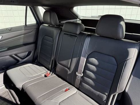 New 2025 Volkswagen Atlas Cross Sport SEL R-Line image 21