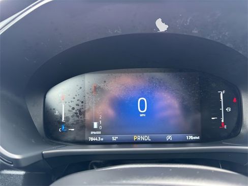 Used 2025 Ford Escape ST-Line w/ Cold Weather Package image 11