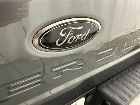 New 2026 Ford F250 XLT w/ XLT Premium Package AWD/4WD image 5