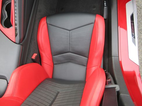 Used 2023 Chevrolet Corvette 70TH ANNIVERSARY STRINGRAY CON image 28