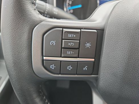 Certified 2022 Ford F150 XLT w/ Equipment Group 302A High image 14