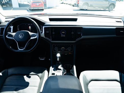 Used 2023 Volkswagen Atlas SEL Premium AWD/4WD image 8