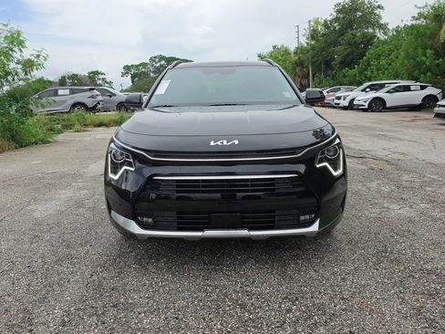 New 2026 Kia Niro FWD image 3