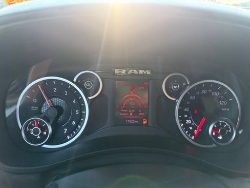 Used 2026 RAM 2500 Big Horn AWD/4WD image 15