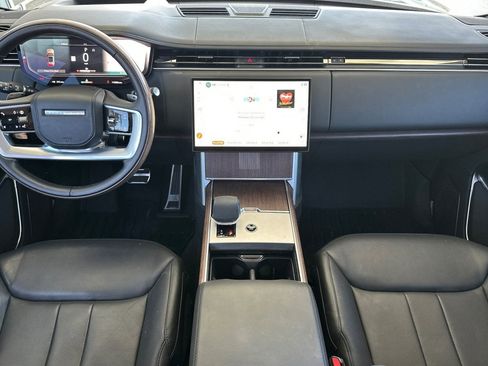 Used 2024 Land Rover Range Rover Autobiography AWD/4WD image 16