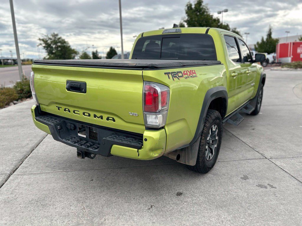 Used 2023 Toyota Tacoma TRD Off-Road w/ TRD Premium Off Road Package AWD/4WD image 9