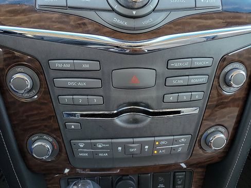 Used 2017 Nissan Armada SV image 15