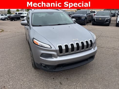 Used 2014 Jeep Cherokee Latitude image 6