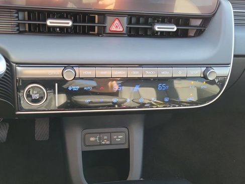 New 2026 Hyundai Ioniq 5 SEL image 12
