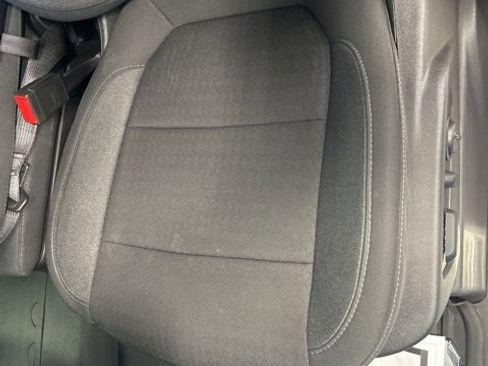 Used 2022 Chevrolet Silverado 1500 RST image 13