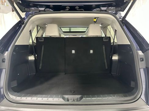 Used 2025 Toyota Grand Highlander AWD image 50