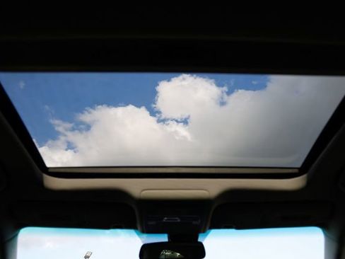 Used 2011 Lexus LS 460 4dr Sedan RWD image 28