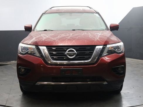 Used 2020 Nissan Pathfinder SL image 3