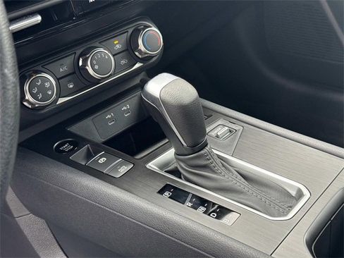 New 2026 Nissan Kicks S image 25