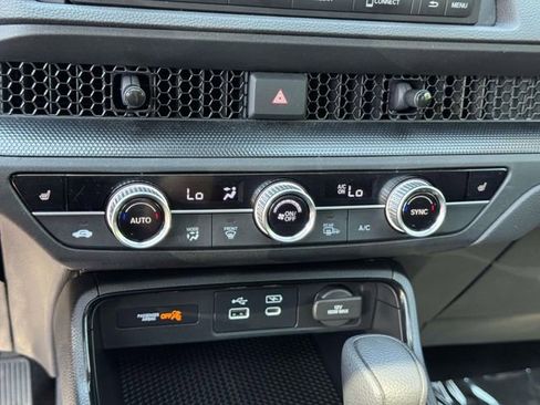 Certified 2023 Honda CR-V EX image 29