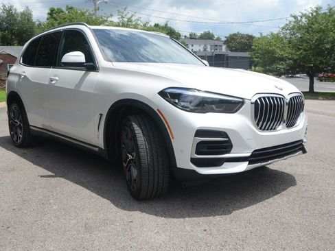 Used 2023 BMW X5 sDrive40i w/ Premium Package RWD image 10