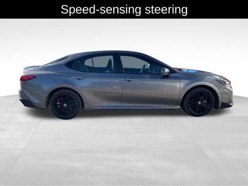 Used 2026 Toyota Camry SE w/ Convenience Package FWD image 10