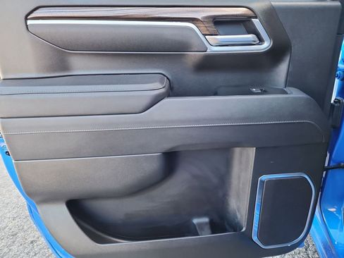 New 2026 Chevrolet Silverado 1500 RST w/ Dark Appearance Package image 36