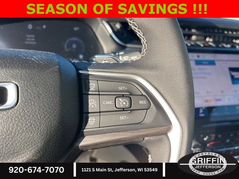 New 2025 Jeep Grand Cherokee Limited w/ Luxury Tech Group II image 21