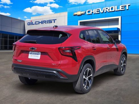 New 2026 Chevrolet Trax RS w/ Driver Confidence Package FWD image 8