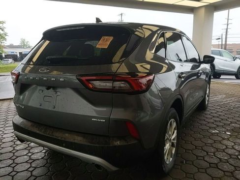 Used 2023 Ford Escape Active w/ Tech Pack #2 AWD/4WD image 6
