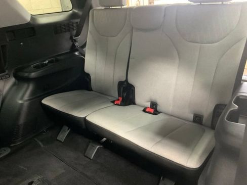 Used 2020 Hyundai Palisade SEL w/ Convenience Package AWD/4WD image 16