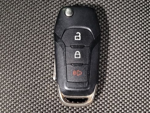 Used 2020 Ford F150 XL w/ Equipment Group 101A Mid AWD/4WD image 32