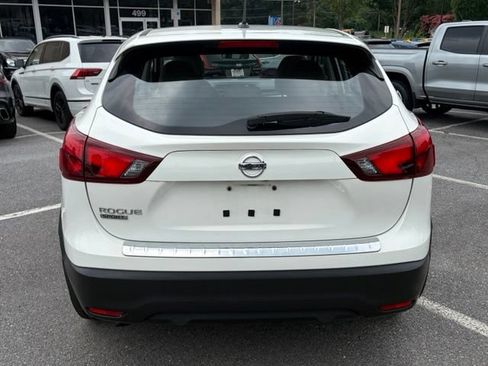 Used 2017 Nissan Rogue Sport S FWD image 6