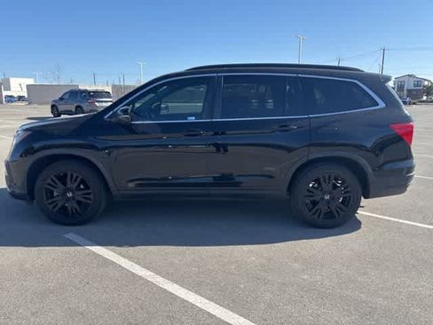 Used 2021 Honda Pilot Special Edition image 2