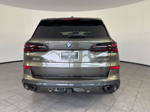 New 2026 BMW X5 xDrive40i w/ M Sport Package AWD/4WD image 10