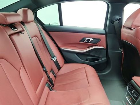 Used 2025 BMW 330i Sedan RWD image 24